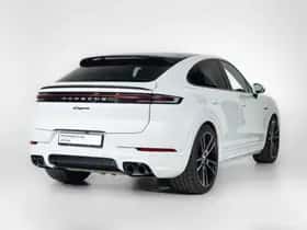 Porsche Cayenne (2024) thumbnail 6