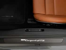 Porsche 911 (2024) thumbnail 37
