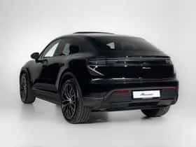 Porsche Macan (2026) thumbnail 2