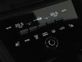 Porsche Macan (2026) thumbnail 13