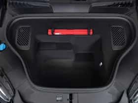 Porsche Macan (2026) thumbnail 24