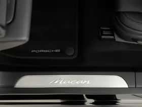Porsche Macan (2026) thumbnail 30
