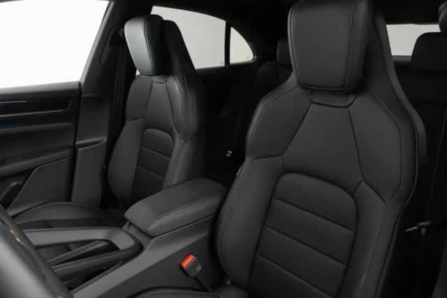 Porsche Macan (2026) thumbnail 4
