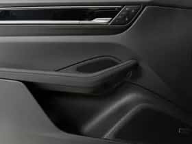 Porsche Macan (2026) thumbnail 33
