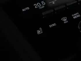 Porsche Macan (2026) thumbnail 40