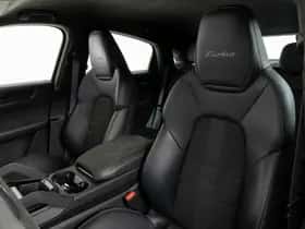 Porsche Cayenne (2024) thumbnail 4