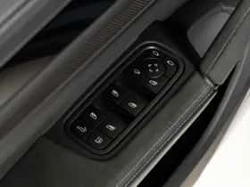 Porsche Cayenne (2024) thumbnail 39
