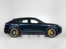 Porsche Cayenne (2024) thumbnail 10