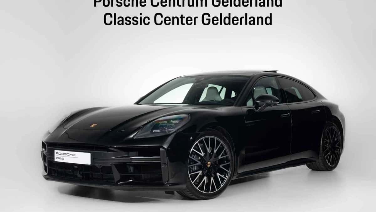 Porsche Panamera (2024) — foto 1