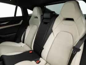 Porsche Panamera (2024) thumbnail 50