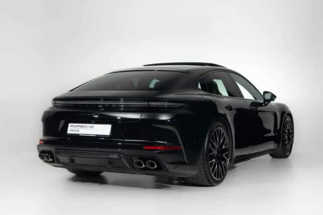 Porsche Panamera (2024) thumbnail 6