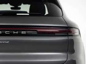Porsche Cayenne (2024) thumbnail 31