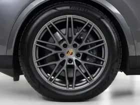 Porsche Cayenne (2024) thumbnail 48
