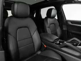 Porsche Cayenne (2024) thumbnail 8