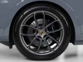 Porsche Cayenne (2024) thumbnail 48