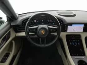 Porsche Taycan (2023) thumbnail 17