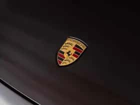 Porsche Taycan (2023) thumbnail 24