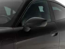 Porsche Taycan (2023) thumbnail 26