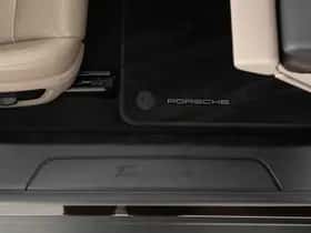 Porsche Taycan (2023) thumbnail 31
