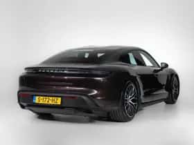 Porsche Taycan (2023) thumbnail 6