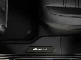 Porsche Cayenne (2026) thumbnail 36