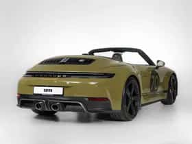 Porsche 911 (2026) thumbnail 18