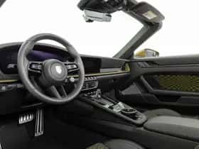 Porsche 911 (2026) thumbnail 3