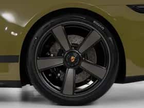 Porsche 911 (2026) thumbnail 53