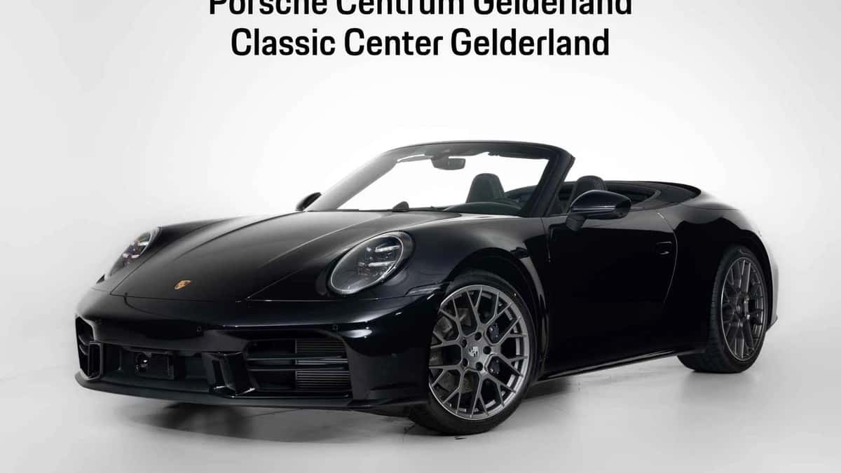 Porsche 911 (2025) — foto 1