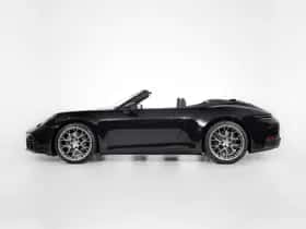 Porsche 911 (2025) thumbnail 11