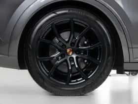 Porsche Cayenne (2025) thumbnail 24