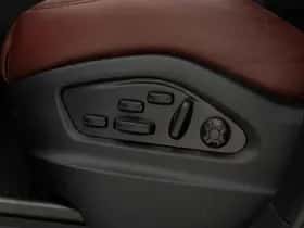 Porsche Cayenne (2025) thumbnail 40
