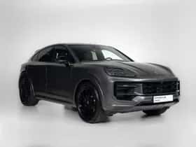 Porsche Cayenne (2025) thumbnail 5