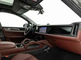 Porsche Cayenne (2025) thumbnail 7