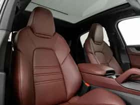Porsche Cayenne (2025) thumbnail 8