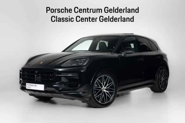 Porsche Cayenne (2024) thumbnail 1