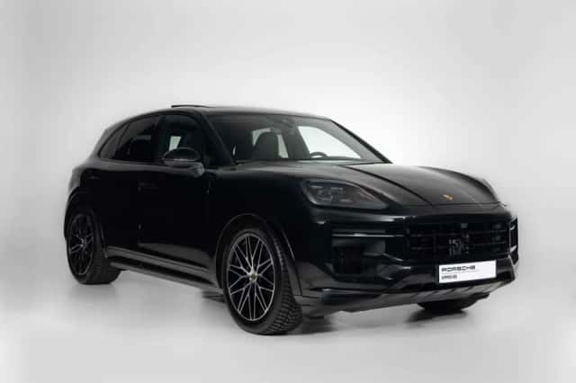 Porsche Cayenne (2024) thumbnail 5
