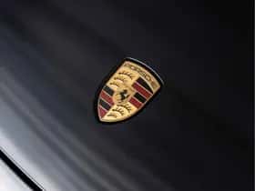 Porsche Taycan (2024) thumbnail 25