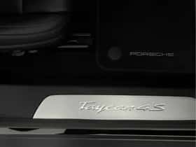 Porsche Taycan (2024) thumbnail 34