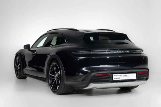 Porsche Taycan (2024) thumbnail 6