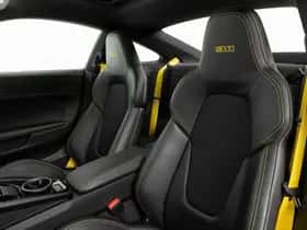 Porsche 911 (2025) thumbnail 4