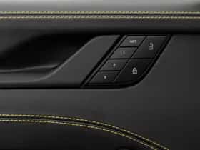 Porsche 911 (2025) thumbnail 37