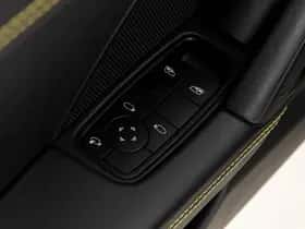 Porsche 911 (2025) thumbnail 39
