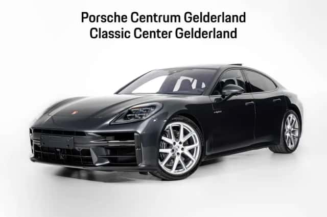 Porsche Panamera (2025) thumbnail 1
