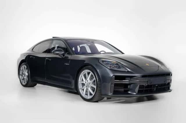 Porsche Panamera (2025) thumbnail 5