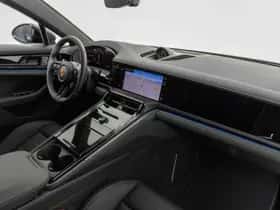 Porsche Panamera (2025) thumbnail 7