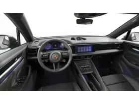 Porsche Macan (2025) thumbnail 3