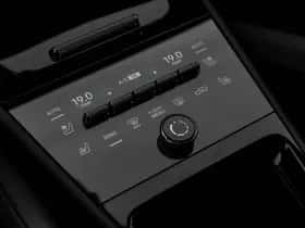 Porsche Cayenne (2024) thumbnail 14