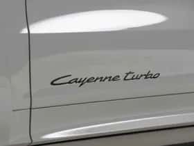 Porsche Cayenne (2024) thumbnail 34
