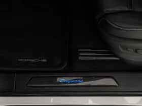 Porsche Cayenne (2024) thumbnail 41